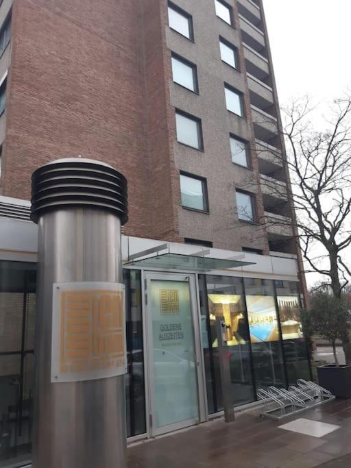 Gemutlich Und Moderne Wohnung In Düsseldorf Exterior foto