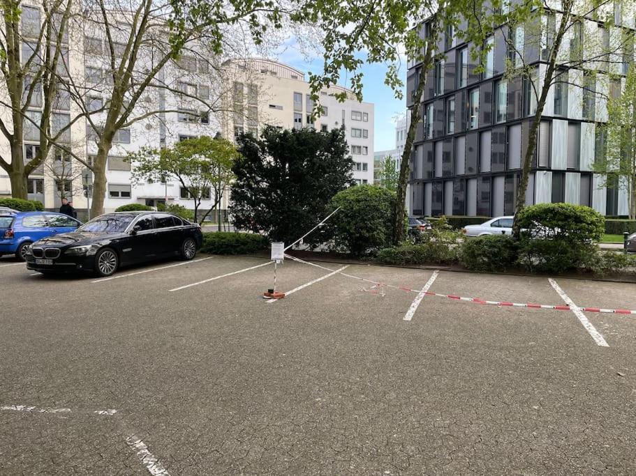 Gemutlich Und Moderne Wohnung In Düsseldorf Exterior foto